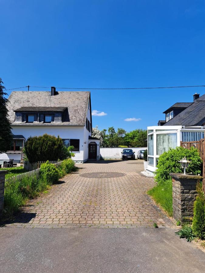 Familienurlaub Im Herzen Der Eifel Kaisersesch Exterior photo